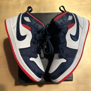 10c Jordan 1 Mid sneakers NWT